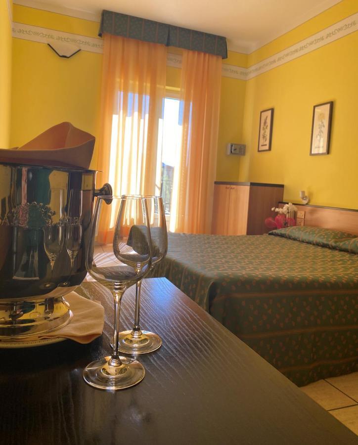 Hotel Del Fiume Каннобіо Екстер'єр фото